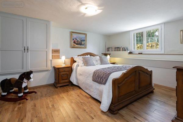 Villa à vendre à Aix-en-Provence dans les Bouches-du-Rhône (13100), ref : 10521/31 SAINT DONAT