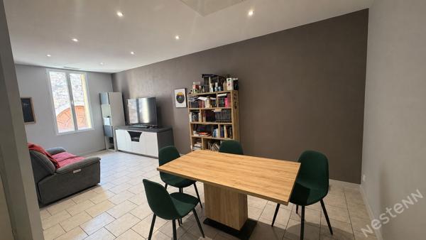 Immeuble de rapport de 2 appartements - T2 et T3 - au centre de Bergerac