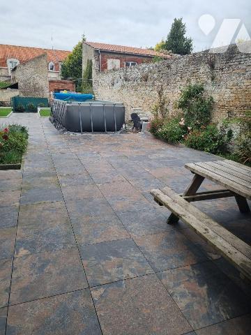 Maison à Vendre à Bourbourg (59630) en Nord (59) exclusivité

Cette maison bourgeoise  de 233...