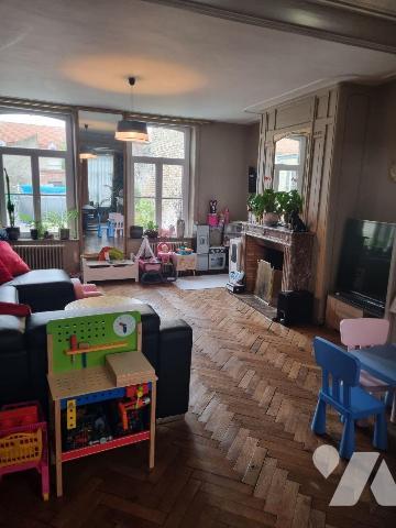 Maison à Vendre à Bourbourg (59630) en Nord (59) exclusivité

Cette maison bourgeoise  de 233...