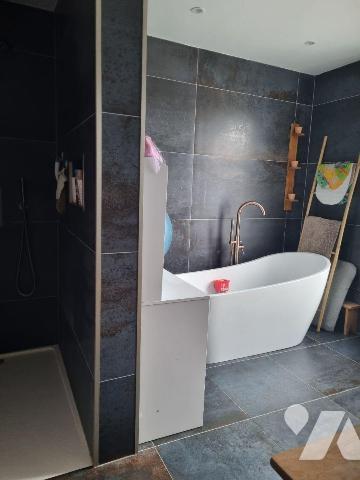 Maison à Vendre à Bourbourg (59630) en Nord (59) exclusivité

Cette maison bourgeoise  de 233...