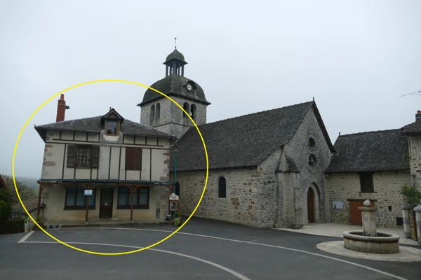 Grande maison rénovée avec atelier ou local commercial, terrasse panoramique et jardin (Mourjou - Puycapel, 15)