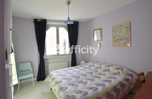 Maison 11 pièces - 211 m²