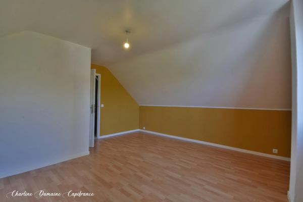 Maison familiale avec dépendance et jardin – Ver-sur-Mer (14)