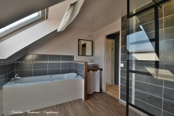 Maison familiale avec dépendance et jardin – Ver-sur-Mer (14)