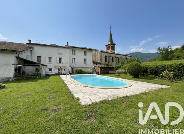 Maison à vendre 6 pièces 182 m² Fougax-et-Barrineuf