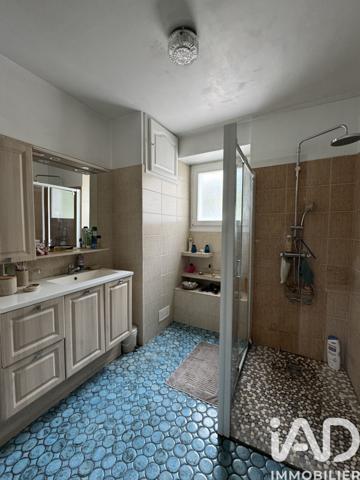 Maison à vendre 6 pièces 182 m² Fougax-et-Barrineuf