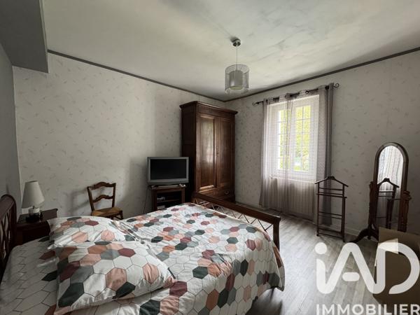Maison à vendre 6 pièces 182 m² Fougax-et-Barrineuf