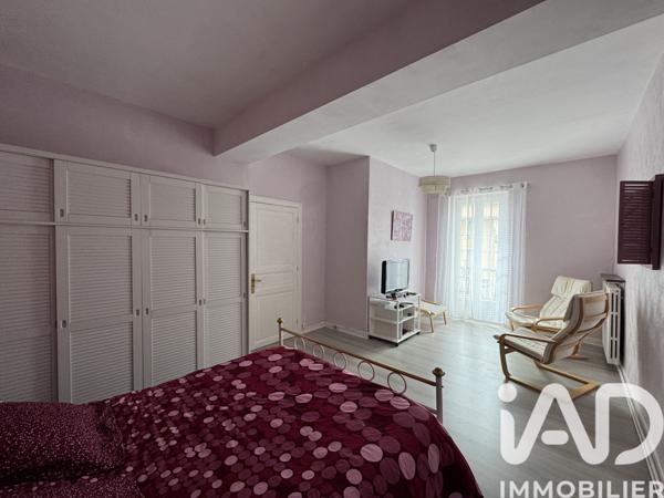 Maison à vendre 6 pièces 182 m² Fougax-et-Barrineuf
