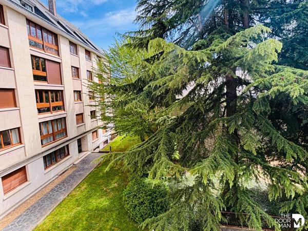 Appartement - À vendre - 108 m² - LAVAL | The Door Man