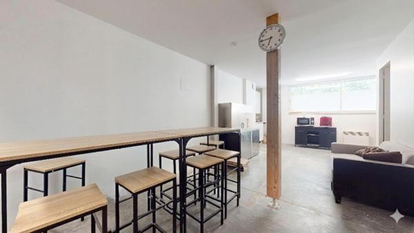 LOCAL COMMERCIAL 287 M² EMPLACEMENT PREMIUM