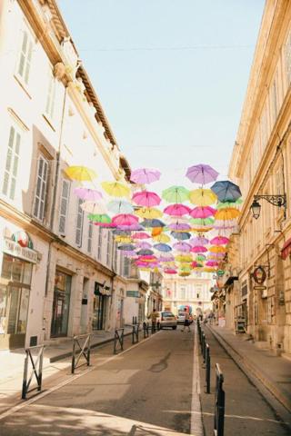 LOT MURS  IMMEUBLE POUR COMMERCE OU HABITAT A AMENAGER