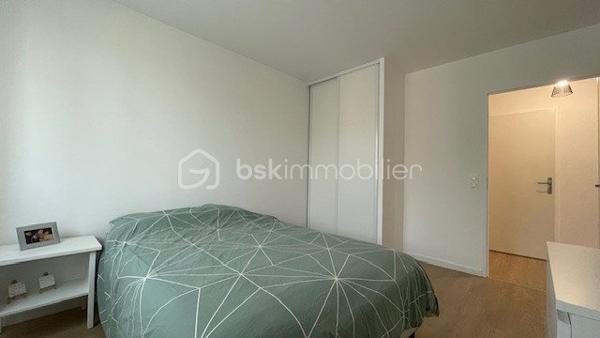 Chambre de service de 79 m²