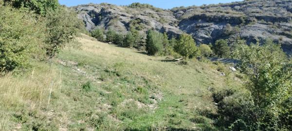 Terrain de 3165m² dont 1644 m² de constructible