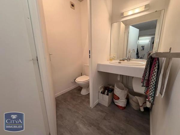 Local professionnel à louer 47m² Neuville-sur-Saône (69250)