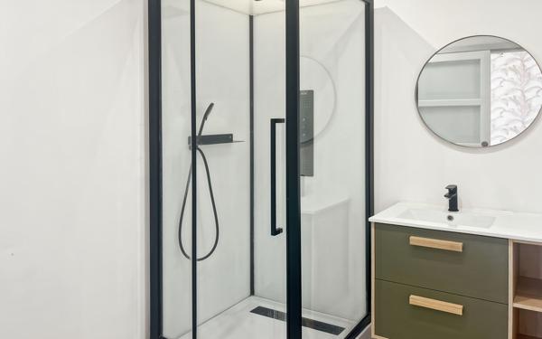 Maison à vendre    4 pièces •  Vias