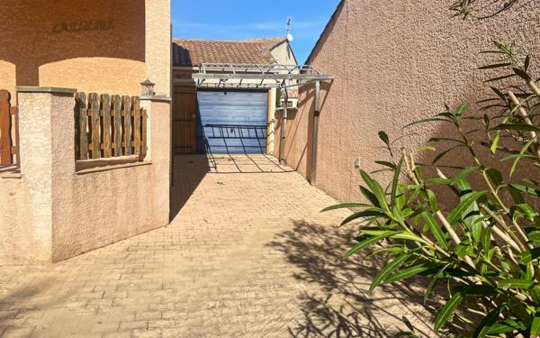 Maison à vendre    4 pièces •  Vias