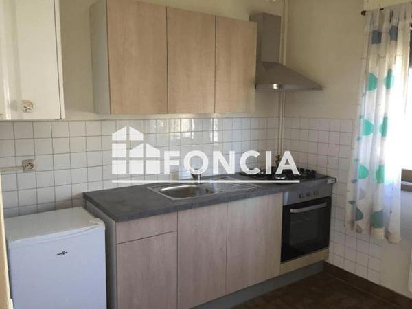 Location Studio 27.8 m² - 54 RUE Emile . GUEYMARD Grenoble 38000