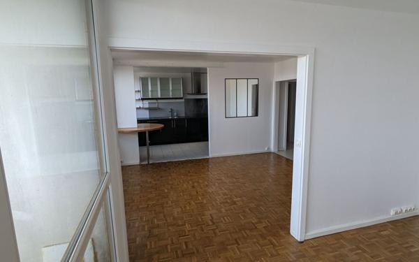 Appartement à louer    2 pièces •  Massy