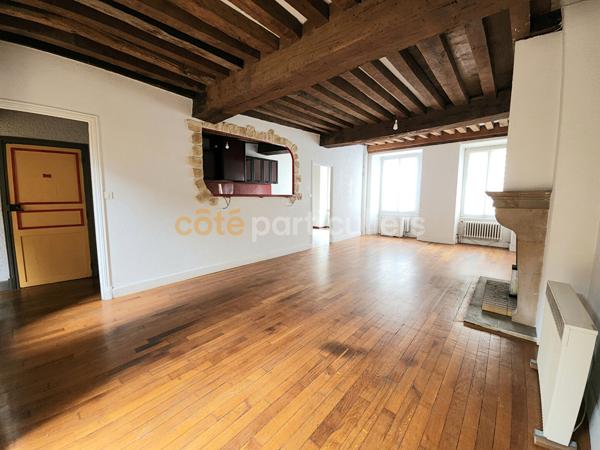 Vente
                Maison154 m² - 6 Pièces -
                    TOULON SUR ARROUX (71320)