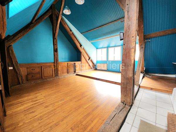 Vente
                Maison154 m² - 6 Pièces -
                    TOULON SUR ARROUX (71320)