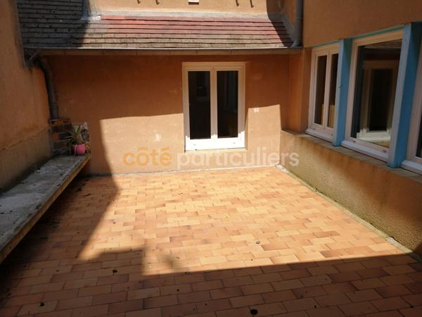 Vente
                Maison154 m² - 6 Pièces -
                    TOULON SUR ARROUX (71320)