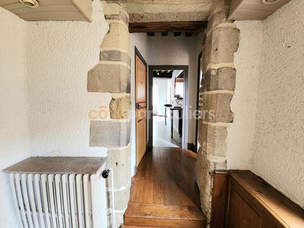 Vente
                Maison154 m² - 6 Pièces -
                    TOULON SUR ARROUX (71320)