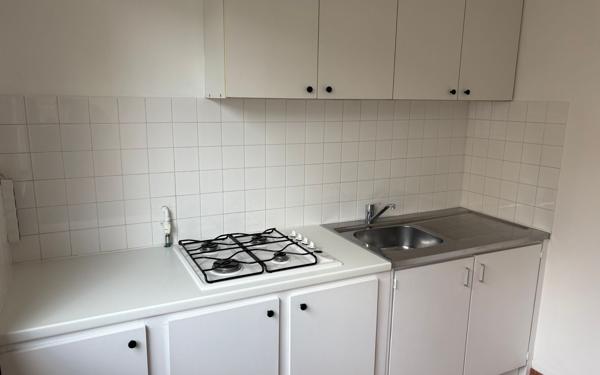 Appartement à louer    2 pièces •  Lyon 7