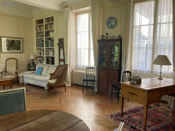 Maison à vendre à Compiègne dans l'Oise (60200), ref : 60055-685   
centre ville