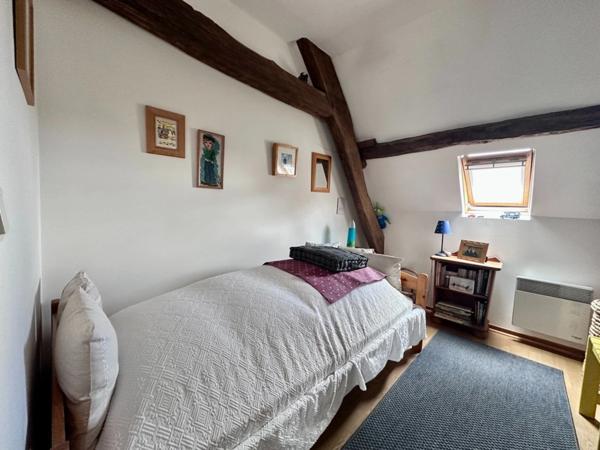 Maison à vendre 6 pièces SOURDEVAL (50) avec garage et sous sol complet