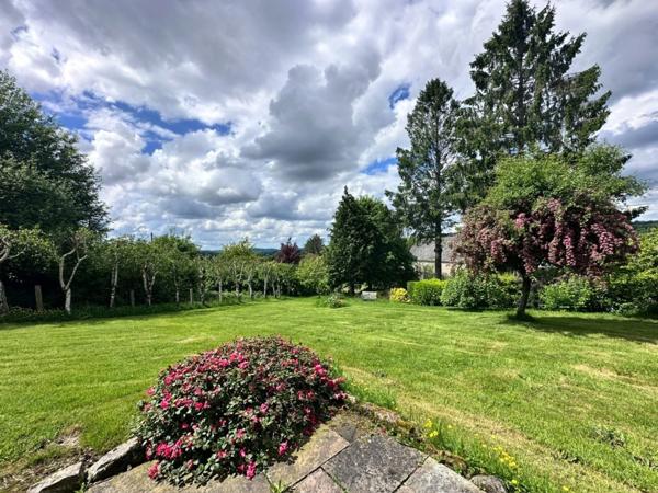 Maison à vendre 6 pièces SOURDEVAL (50) avec garage et sous sol complet