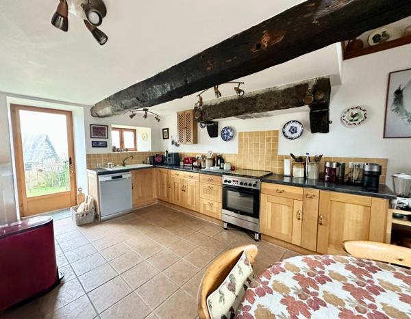 Maison à vendre 6 pièces SOURDEVAL (50) avec garage et sous sol complet