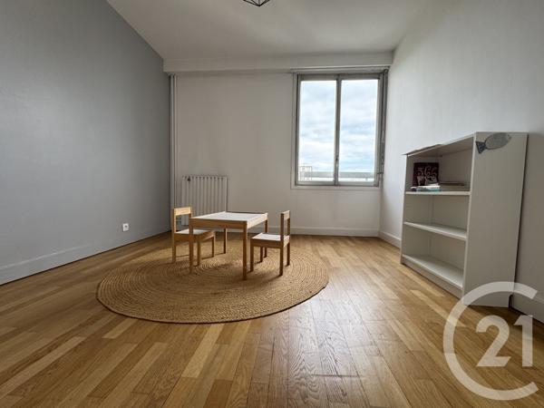 Appartement F5 à vendre  5 pièces - 121,51 m2 SARCELLES - 95