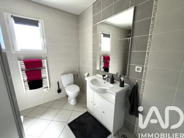 Maison à vendre 4 pièces 72 m² Bagnols-sur-Cèze