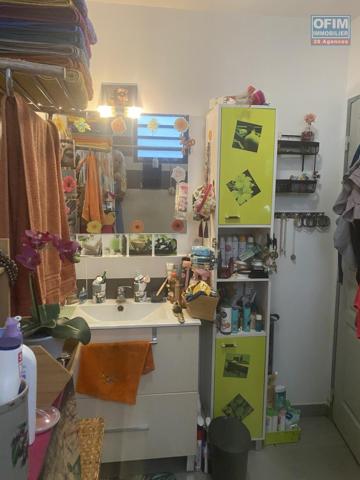 A vendre appartement T2 au centre ville de la Possession IDEAL INVESTISSEMENT LOCATIF.