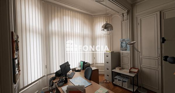 Location Local commercial 1.4 m² - Rouen 76000