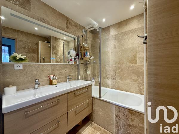 Appartement à vendre 3 pièces 64 m² Cogolin