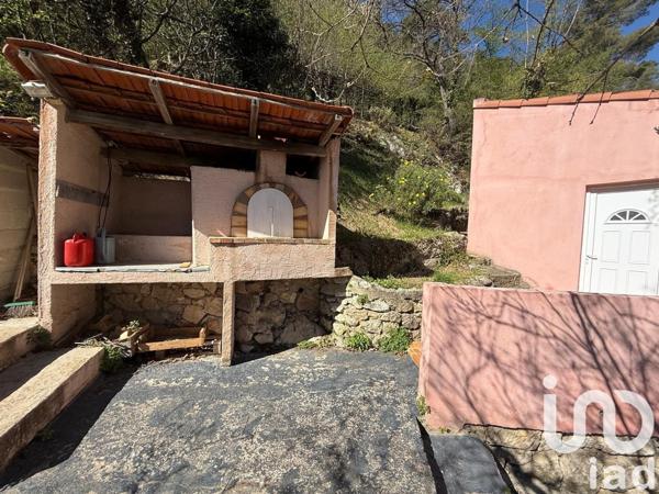 Maison 3 pièces de 50 m² à Sainte-Agnès (06500)