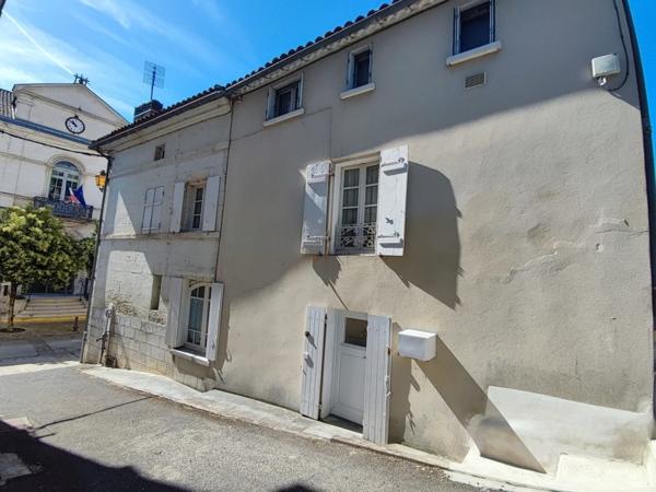 Maison à vendre 114 000 € Chalais 6 p 92 m² DPE E