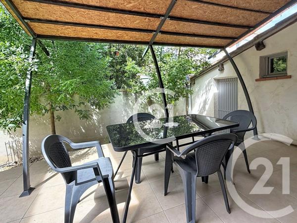 Maison à vendre  4 pièces - 86,93 m 2   ST MARTIN DE CRAU  - 13