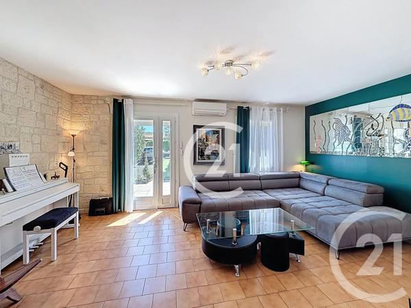 Maison à vendre  4 pièces - 86,93 m 2   ST MARTIN DE CRAU  - 13