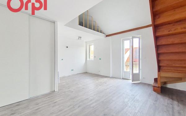 Appartement à vendre    2 pièces • 61 m2 Vichy