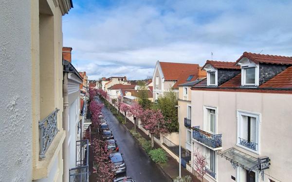 Appartement à vendre    2 pièces • 61 m2 Vichy