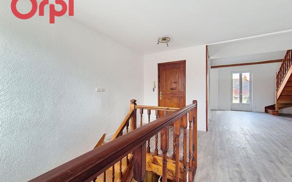 Appartement à vendre    2 pièces • 61 m2 Vichy