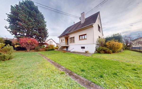 Maison à vendre    6 pièces • 148,55 m2 Niederhausbergen