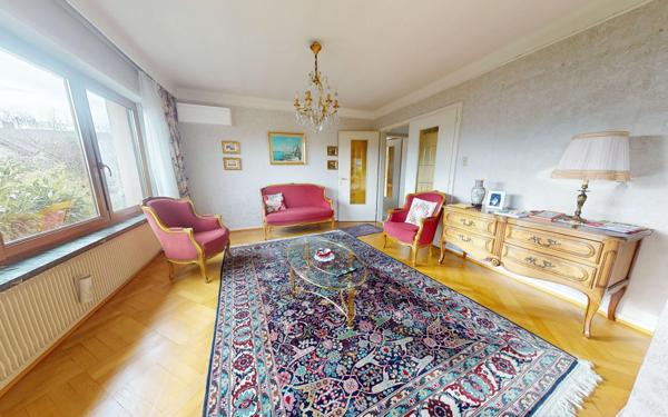 Maison à vendre    6 pièces • 148,55 m2 Niederhausbergen