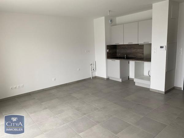 Appartement à louer 2 pièces 43.98m²