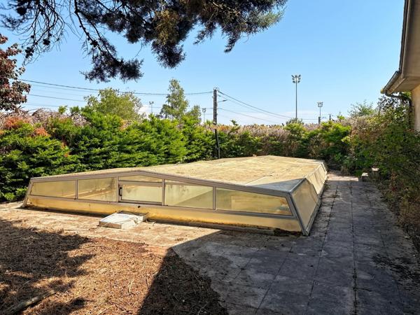 Maison sur sous-sol à rafraîchir !