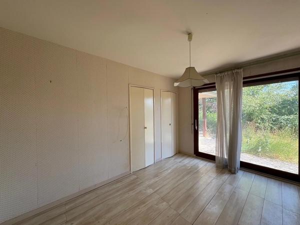 Maison sur sous-sol à rafraîchir !