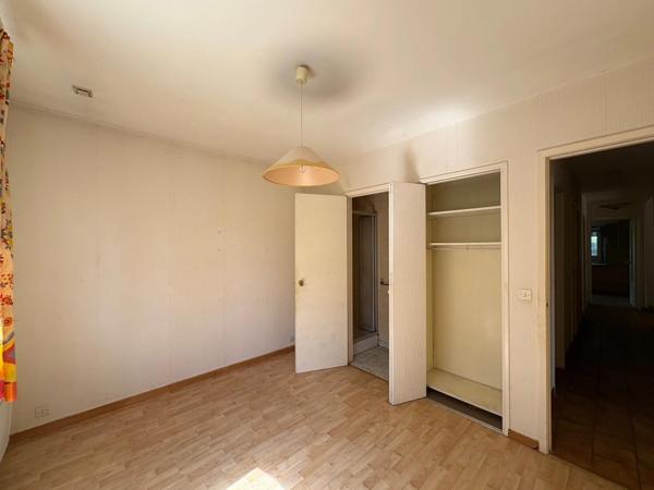 Maison sur sous-sol à rafraîchir !